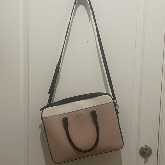 EUC Kate Spade briefcase bag. Absolutely perfect! Fits a laptop! - Picture 2 of 10